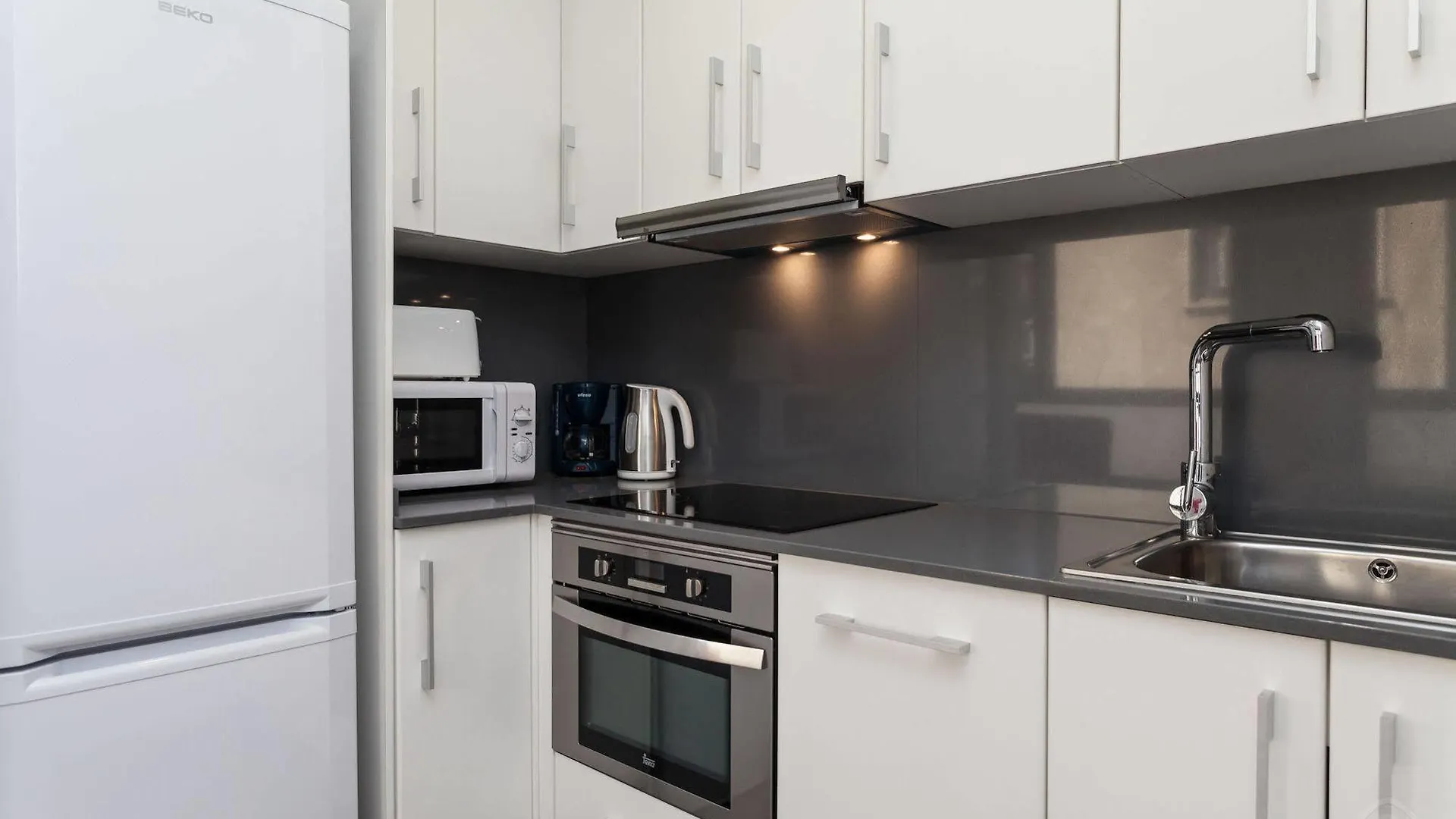 Via Augusta Apartments 巴塞罗那